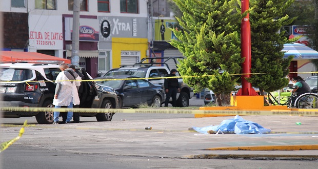 Asesinan a sujeto tras riña en Oxxo de la Ignacio Zaragoza
