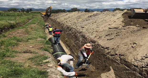 Ceaspue entubara aguas negras para sanear el río Atoyac