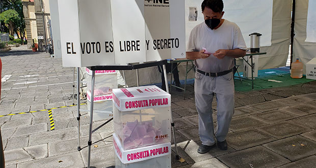 Reportan en Puebla 20 incidentes menores en consulta sobre expresidentes