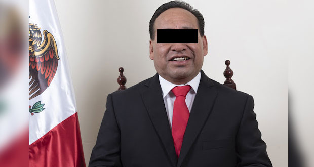 Ahora, detienen a edil de Tepatlaxco por abuso de autoridad