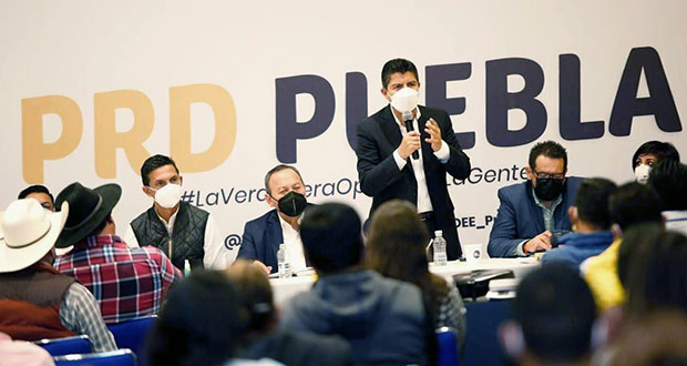 Eduardo Rivera se reúne con dirigencia estatal y nacional de PRD