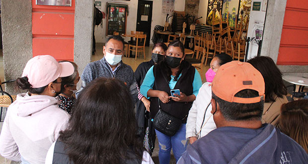 Exigen liberar a policías detenidos por muerte de egresado de BUAP