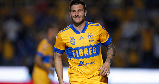 FGR investiga a Gignac por irregularidades en su naturalización