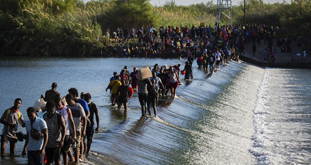 Plantean consulados y repatriaciones para atender a haitianos en México