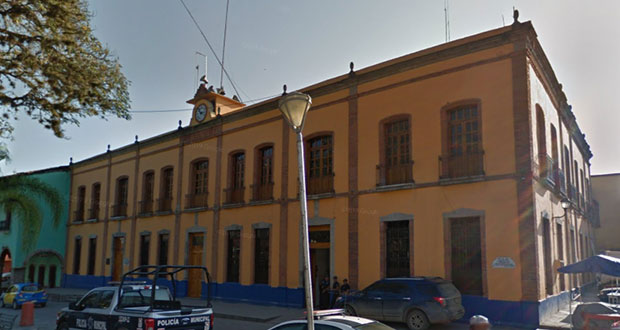 Por afectar predio para ampliar calle, Comuna de Pahuatlán debe reparar daños
