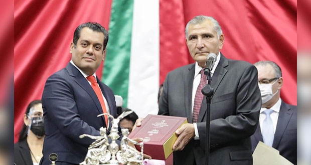 Titular de Segob entrega Tercer Informe a LXV Legislatura en San Lázaro