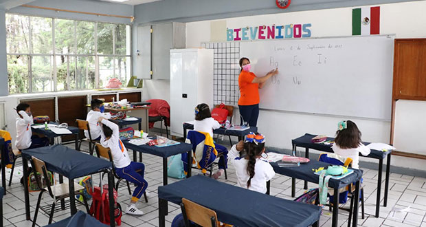 75% de alumnos, en clases presenciales en Puebla: SEP