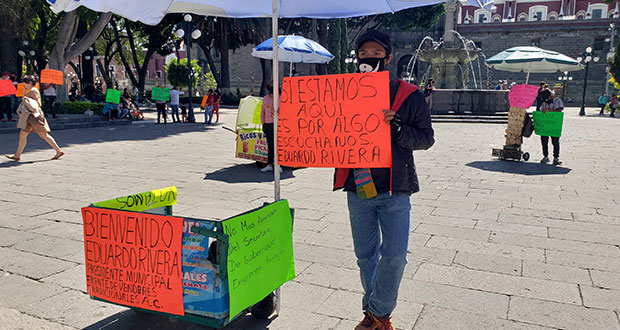 Acuerda Comuna 3 días sin ambulantes; organización protesta