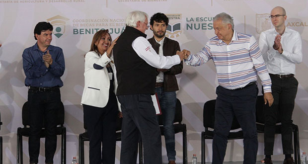 Apoyan con fertilizantes a 394 mil productores de Puebla y 3 estados