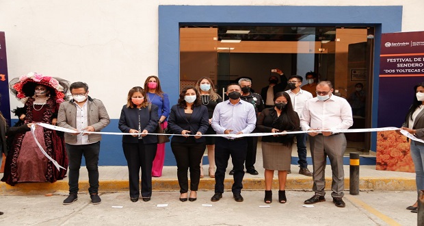 Inaugura Tlatehui exposición “Dos toltecas camino al Mictlán”