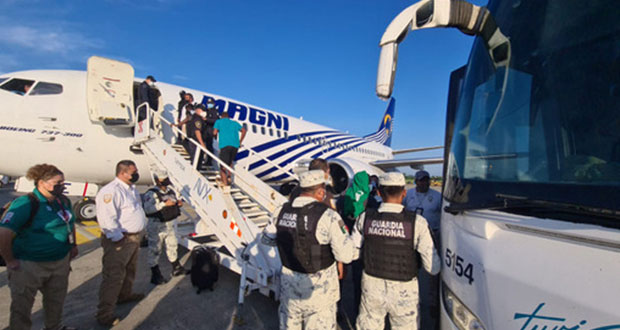 En acuerdo con consulados, INM repatria a 129 migrantes a Haití