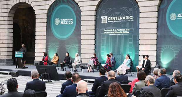 En centenario, SEP va por alfabetización de más de 4 millones