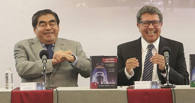 Entre risas y cuchicheos, Monreal respalda “buena gobierno” de Barbosa