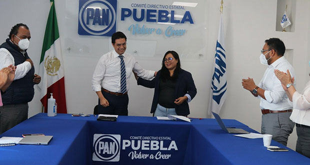 Giles asume dirigencia del PAN en Puebla ante licencia de Huerta