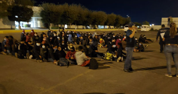 INM rescata a 652 migrantes; viajaban en tráileres en Tamaulipas
