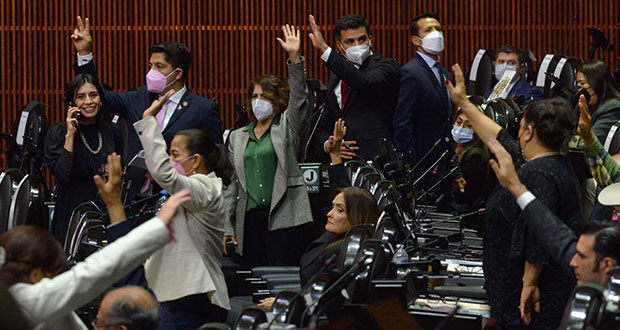 Miscelánea Fiscal de 2022, en suspenso; reservas y riña prolongan discusión  