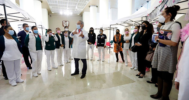 Orientan a trabajadores del IMSS para diagnosticar cáncer a tiempo