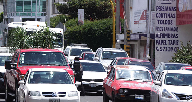 Piden a Congreso regular licencia de manejo a menores en Puebla