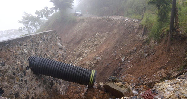 Por lluvias, Tepatlán queda incomunicado; exigen a gobiernos atender caminos