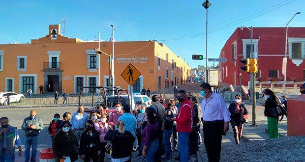 Protestan sindicalizados de Issstep para exigir revisión contractual