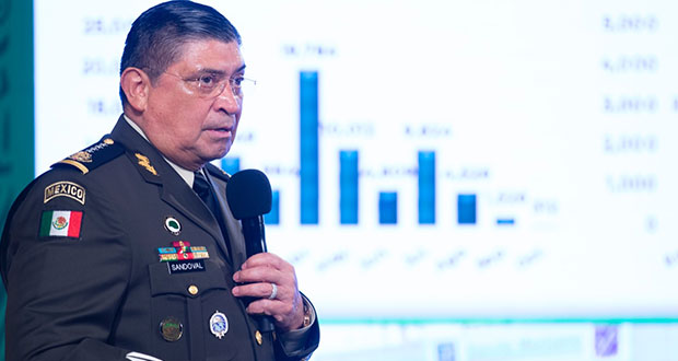 Sedena asegura 213 mil litros de combustible robado y 805 tomas