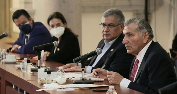 Segob asegura a SNTE que recursos para maestros “van a salir” 