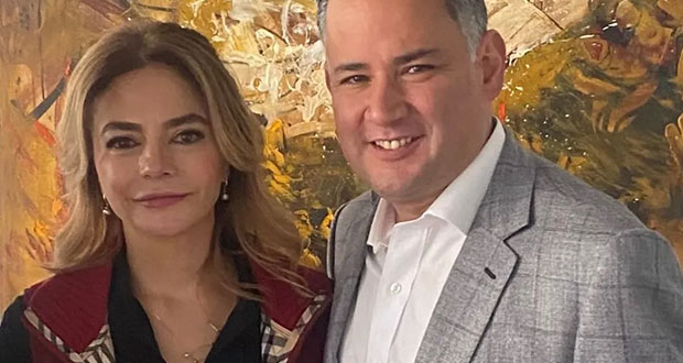 Boda de Santiago Nieto y Carla Humphrey reúne a clase política mexicana