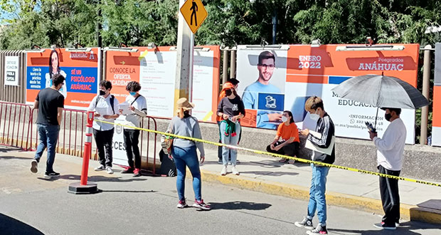 Con poca afluencia, termina vacunación Covid para 18 y más en Puebla capital