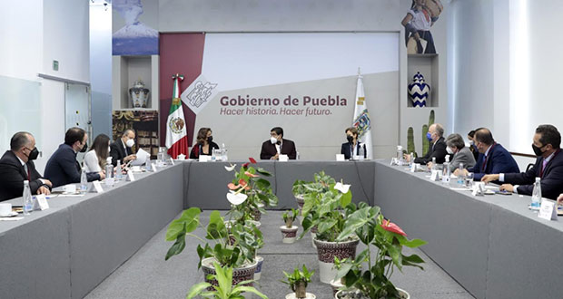 Gobierno fortalece confianza con empresarios para más atraer inversión