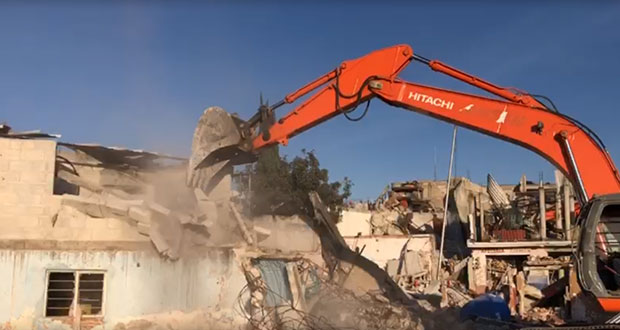 Inicia demolición de casas colapsadas por explosión en Xochimehuacan