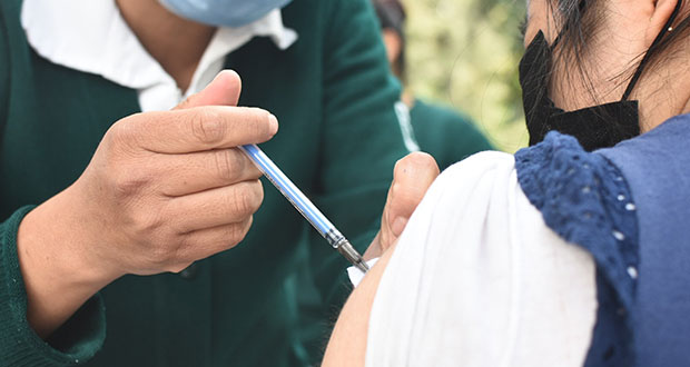 Próxima semana, vacunación contra Covid para 15 a 17 años en Puebla