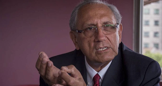 Ratifican a José Antonio Romero en CIDE; alumnos protestan