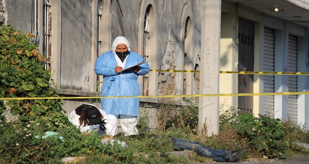 Lo asesinan a balazos afuera de su casa en Barrio de Santa Anita