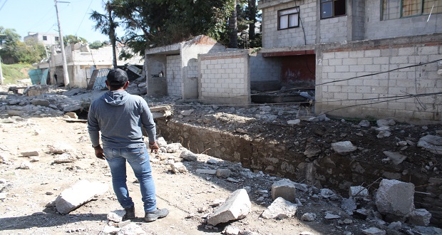 40% de familias afectadas por explosión en Xochimehuacan regresan a sus casas