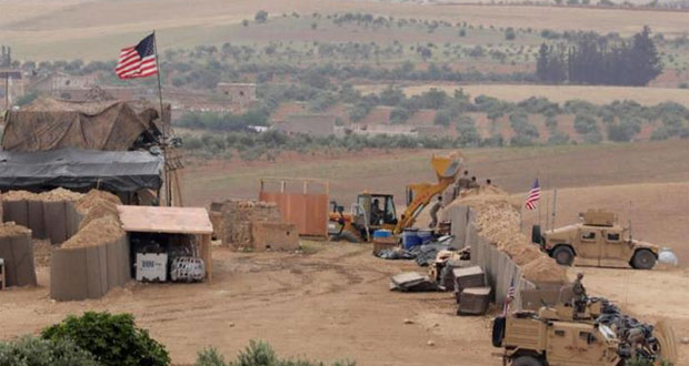 Atacan una base militar de EU en Siria cerca de campo petrolero