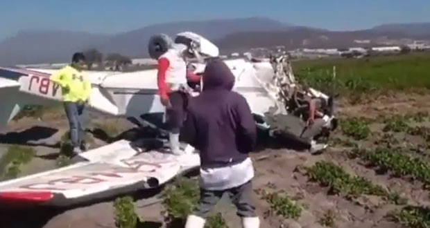 Avioneta se desploma en terrenos de Tepanco; hay 2 heridos