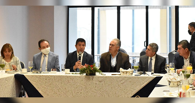 CCE apoya continuación del pago del alumbrado público