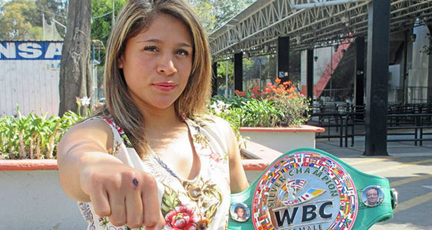 Campeona de box, integrante de la GN, comparte logros con niñas