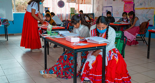Conafe brinda educación básica a más de 500 mil menores en 2021