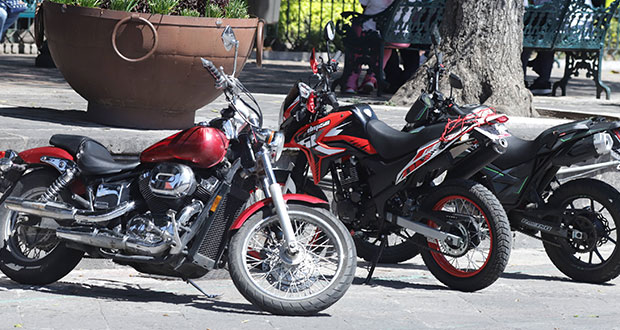 Diputada Priista busca regularizar placas en motocicletas en Puebla