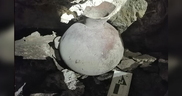 INAH recupera 3 piezas arqueológicas mayas descubiertas en cueva