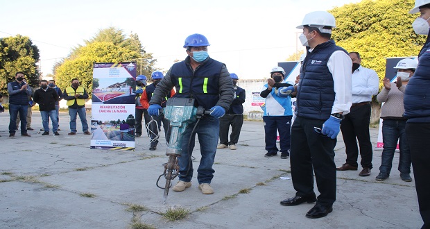 Se trabaja para llevar servicios a todas las zonas marginadas de Puebla: Rivera