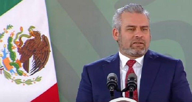 Federación paga 1,800 mdp en salarios atrasados a maestros de Michoacán