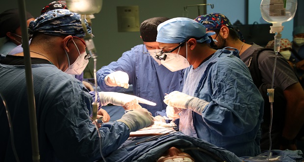 Gracias a donaciones, Issstep realiza 2 trasplantes de riñón