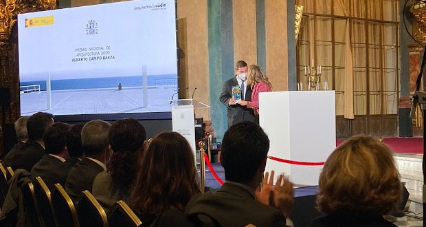 Alumna de UMAD coorganiza Premio Nacional de Arquitectura en España