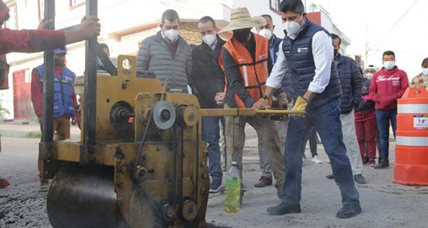 Ayuntamiento va por tapar 350 mil baches en Puebla; invierte 70 mdp