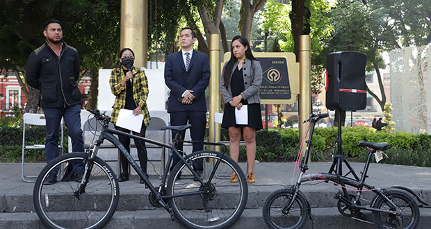 Colectivos presentan amparo contra retiro de bolardos en Puebla capital
