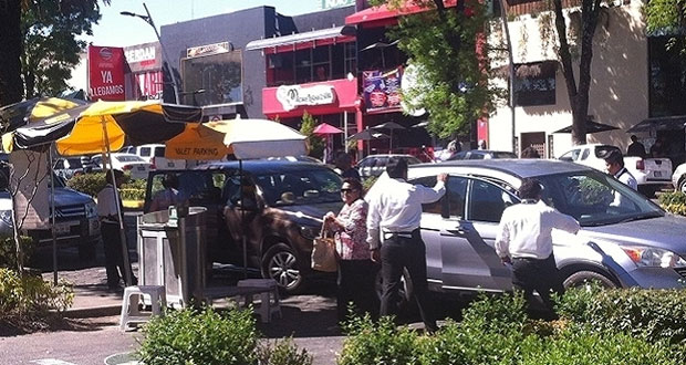 Comuna de Puebla revisará padrón de valet parking para evitar robos