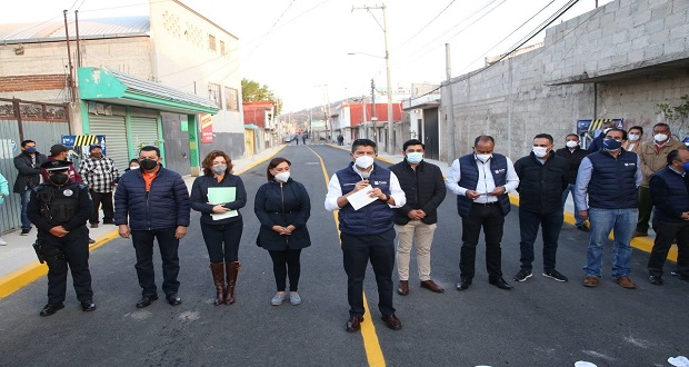 Ayuntamiento pavimenta la 22 Sur por 1.3 millones de pesos