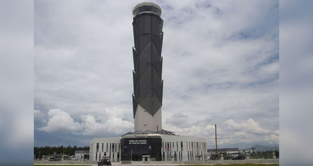 Equipan torres de control del aeropuerto Felipe Ángeles; avance en 87%